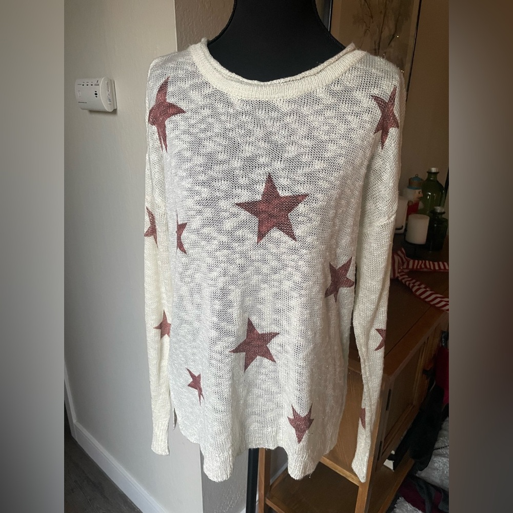 Hem & Thread star sweater- size small